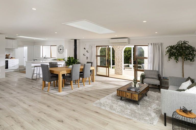 Photo of property in 67 Robinson Road, Coatesville, Albany, 0793