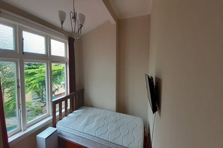 Photo of property in 1-3 Mudges Terrace, Newtown, Wellington, 6021