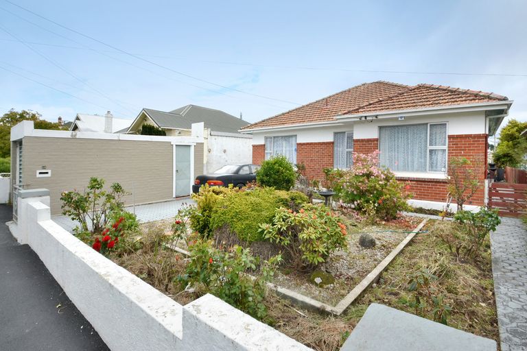 Photo of property in 18 Crest Street, Tainui, Dunedin, 9013