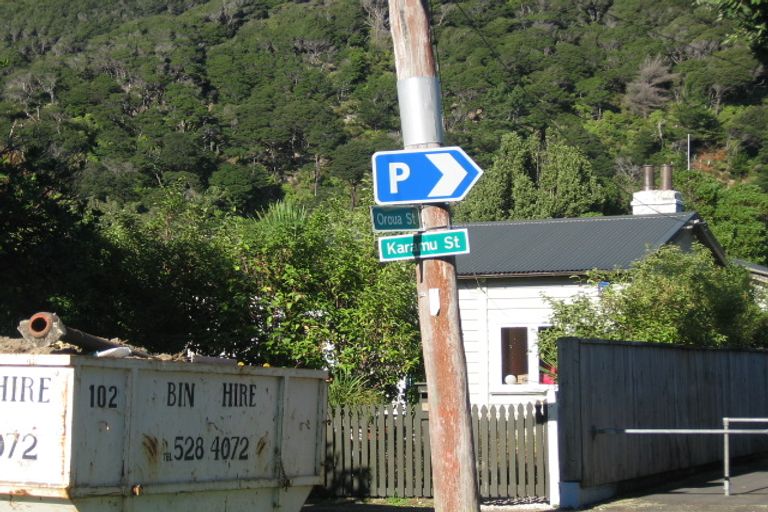 Photo of property in 13 Karamu Street, Eastbourne, Lower Hutt, 5013