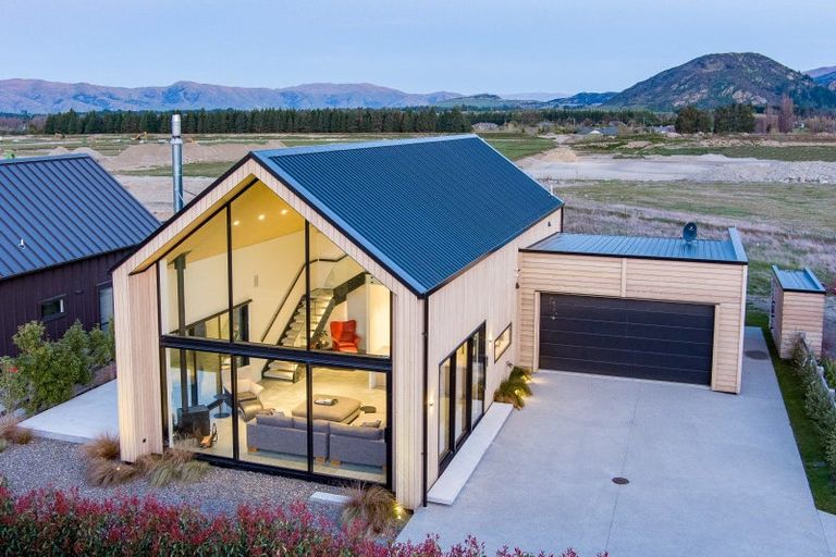 Photo of property in 7 Mcdonald Street, Methven, 7730