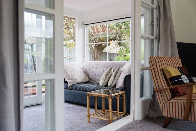 Photo of property in 20 Waldron Crescent, Green Island, Dunedin, 9018