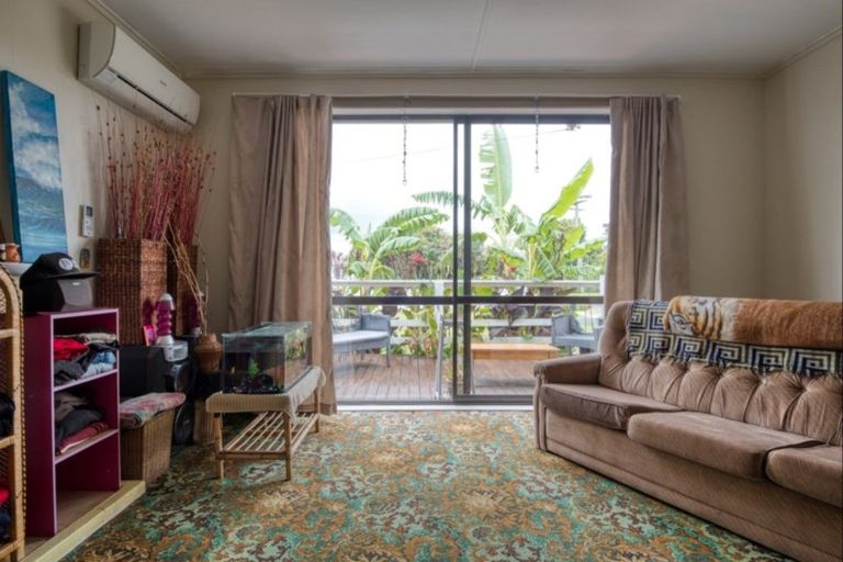 Photo of property in 16 Tolerton Avenue, Elgin, Gisborne, 4010