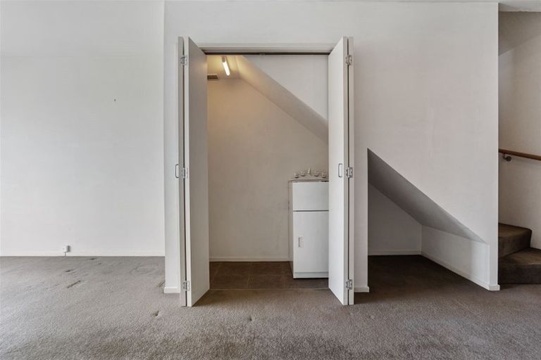 Photo of property in 4/25 Opito Way, East Tamaki, Auckland, 2013