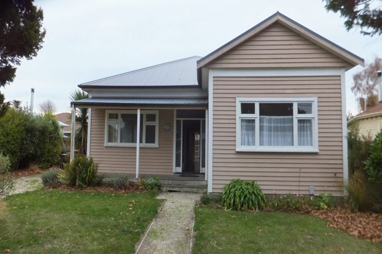 Photo of property in 87 Fisher Avenue, Beckenham, Christchurch, 8023