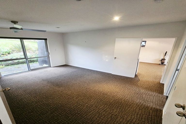Photo of property in 73a Oraha Road, Kumeu, 0892