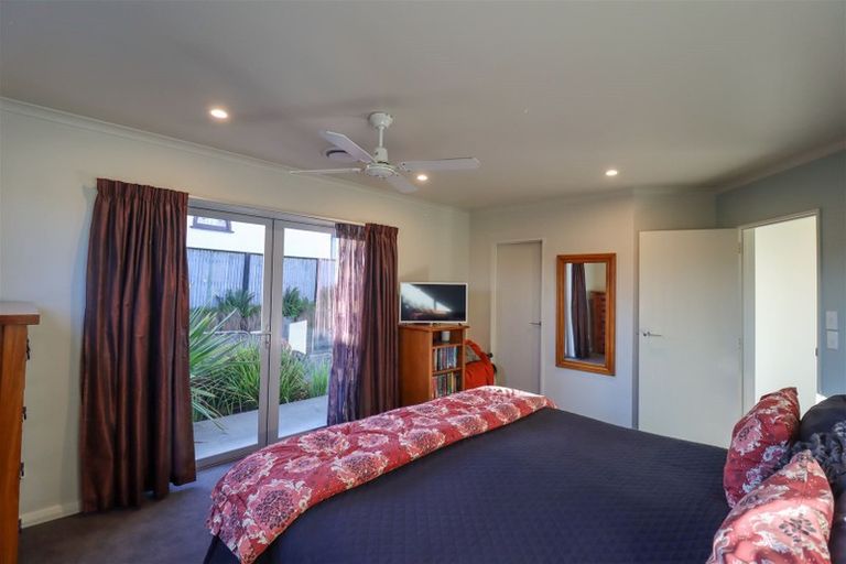 Photo of property in 16 Richmond Street, Waimataitai, Timaru, 7910