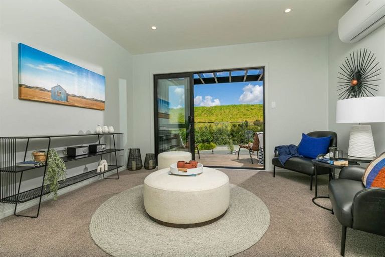 Photo of property in 12c Tikati Rise, Long Bay, Auckland, 0630