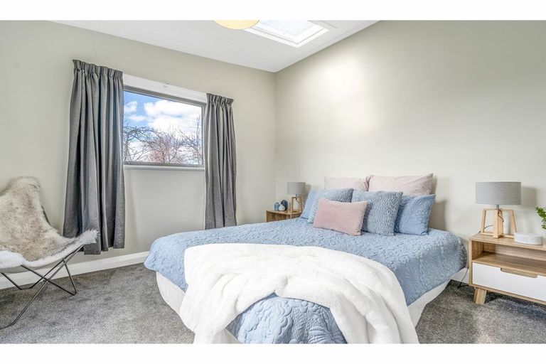 Photo of property in 22 Clutha Street, Alexandra, 9320