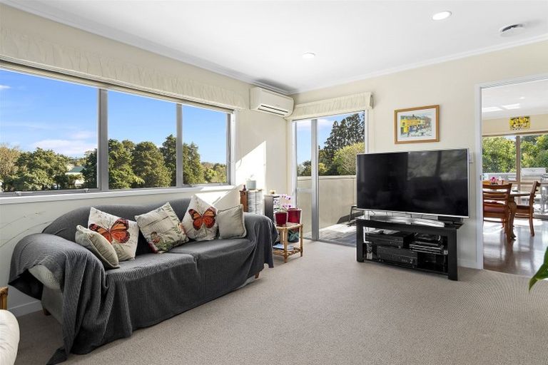 Photo of property in 5k Winiata Street, Brookfield, Tauranga, 3110