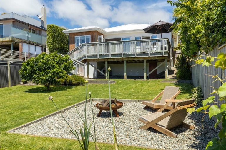 Photo of property in 125 Pendarves Street, New Plymouth, 4312