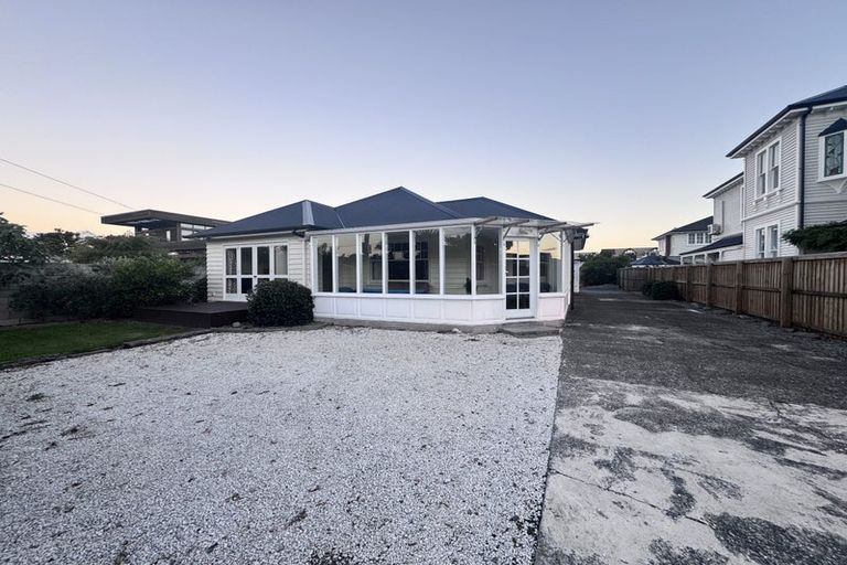 Photo of property in 10 Webb Street, St Albans, Christchurch, 8014