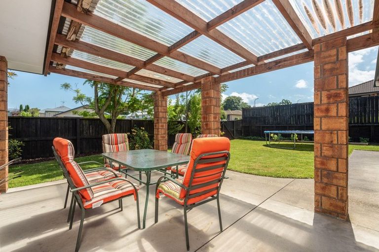 Photo of property in 1 Lark Place, Welcome Bay, Tauranga, 3112