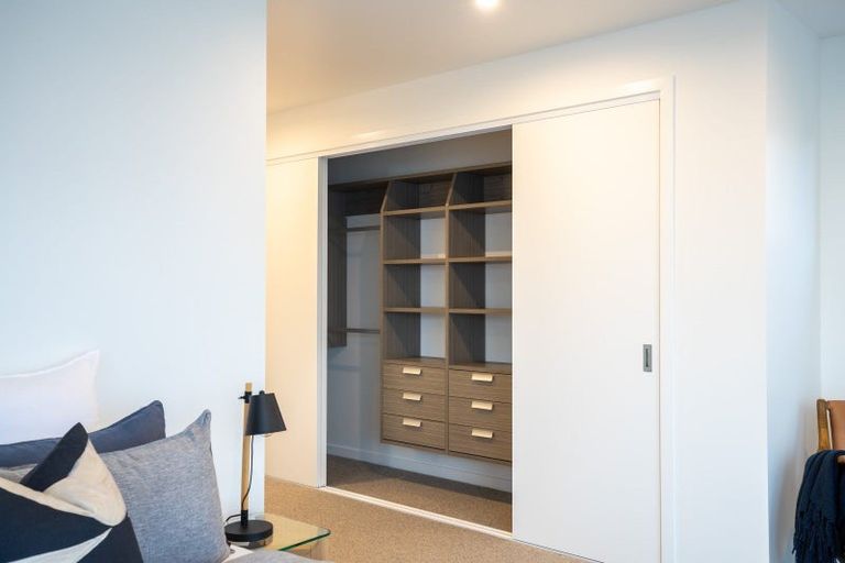 Photo of property in 16b Hine Street, New Plymouth, 4310