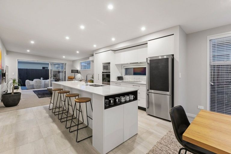 Photo of property in 25 Saint Pauls Drive, Brookfield, Tauranga, 3110