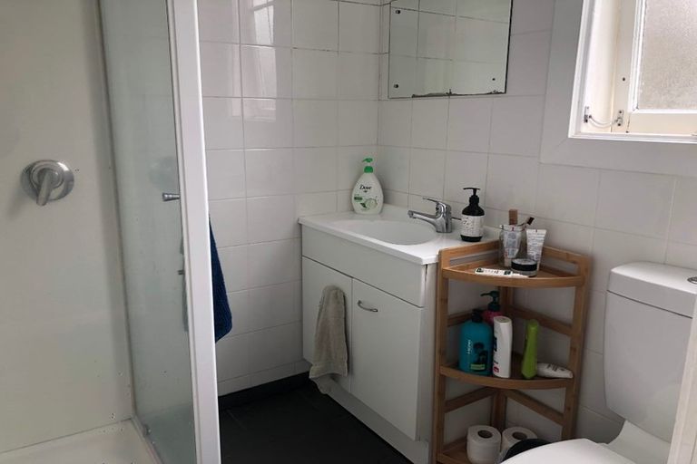 Photo of property in 37 Owen Street, Newtown, Wellington, 6021