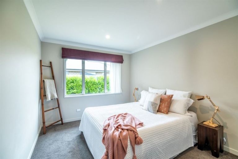 Photo of property in 36 Josephine Crescent, Aidanfield, Christchurch, 8025