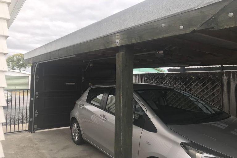 Photo of property in 17 Normandy Avenue, Melville, Hamilton, 3206