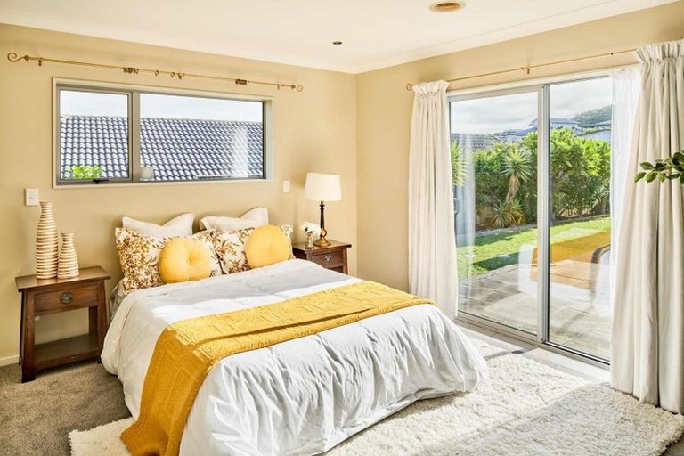 Photo of property in 21 Paparoa Crescent, Aotea, Porirua, 5024