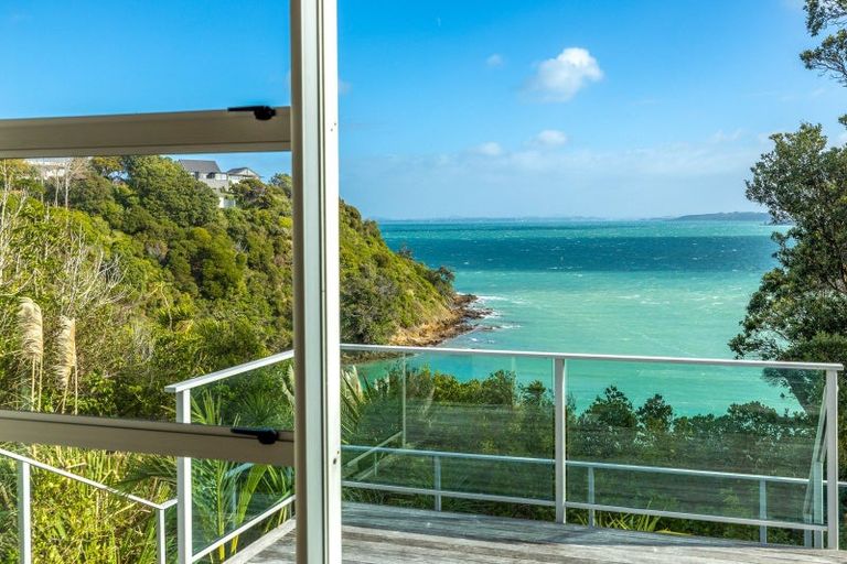 Photo of property in 53 Kennedy Point Road, Surfdale, Waiheke Island, 1081