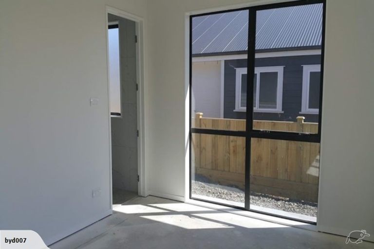 Photo of property in 21 Catherine Mclean Road, Pukekohe, 2120