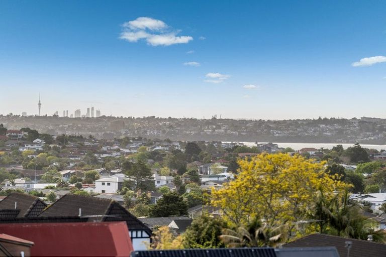 Photo of property in 2/32 Gills Road, Bucklands Beach, Auckland, 2014