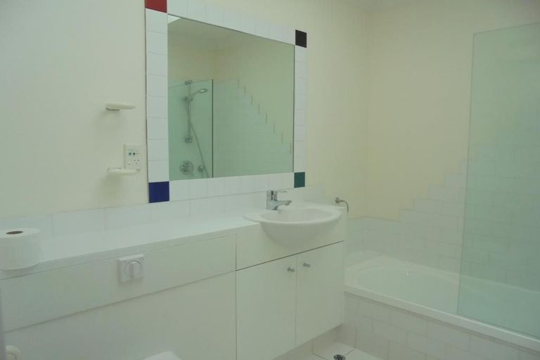 Photo of property in 154 Tinakori Road, Thorndon, Wellington, 6011