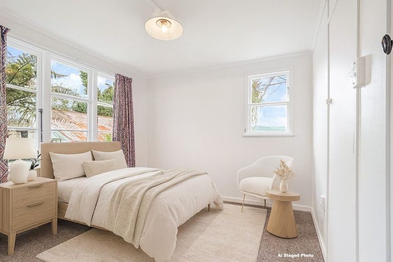 Photo of property in 1 Wyndham Road, Hannahs Bay, Rotorua, 3010