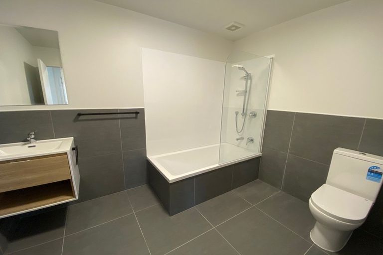 Photo of property in 6b Seaview Road, Milford, Auckland, 0620