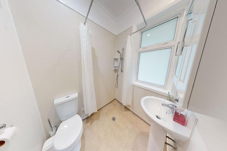 Photo of property in 2 Hackett Street, Whanganui East, Whanganui, 4500