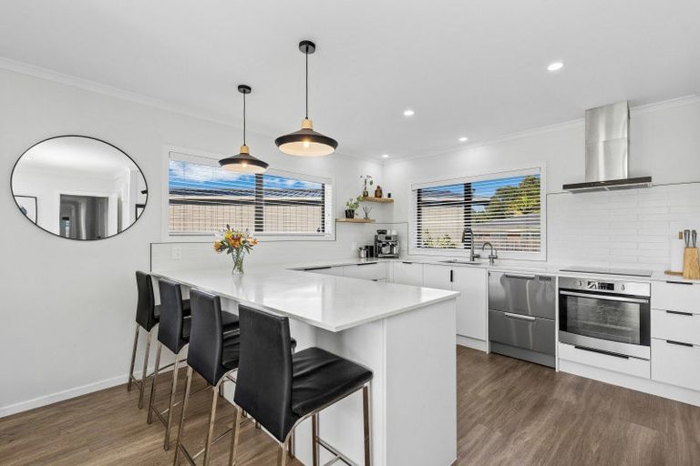 Photo of property in 9 Saint Johns Avenue, Tuakau, 2121