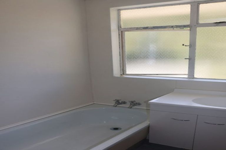 Photo of property in 36 Hazlett Street, Clyde, 9330