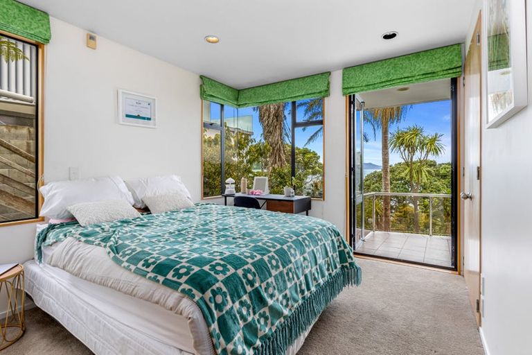 Photo of property in 1/19 Churchill Road, Murrays Bay, Auckland, 0630