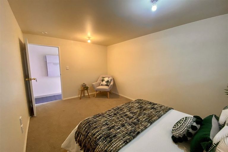 Photo of property in 15 Springs Road, Hornby, Christchurch, 8042