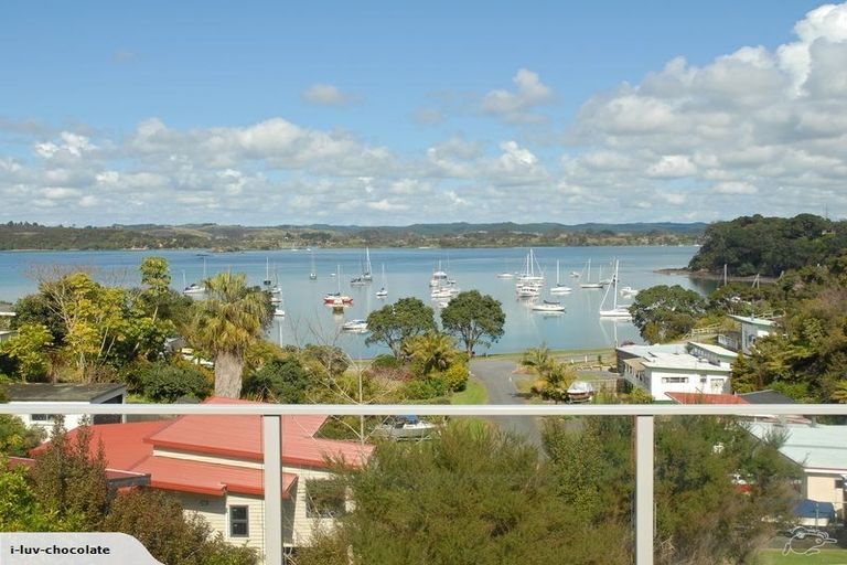 Photo of property in 18 Tikorangi Road, Kerikeri, 0294