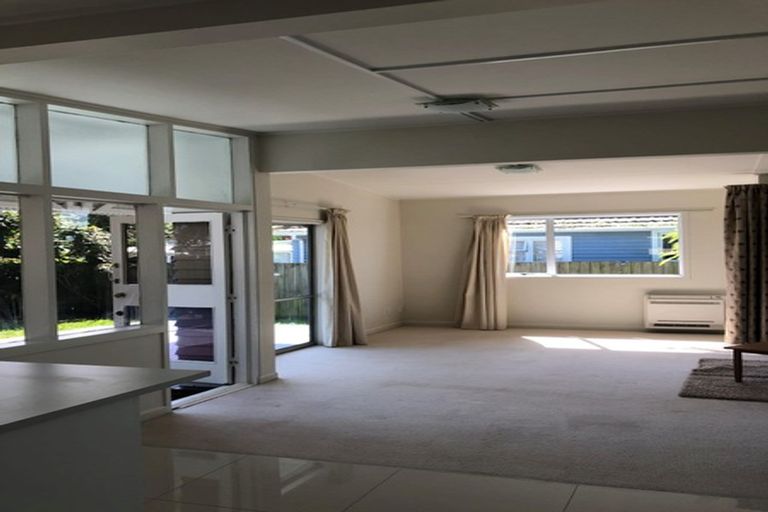 Photo of property in 15 Bronwyn Street, Mairehau, Christchurch, 8052