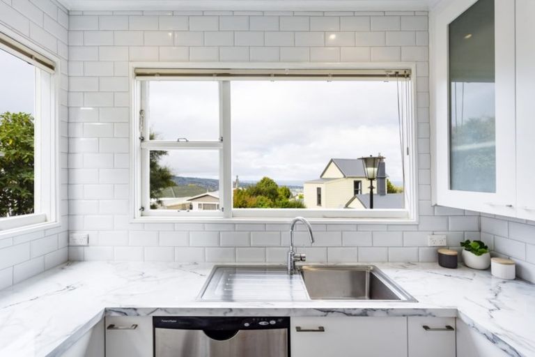 Photo of property in 117 Highgate, Roslyn, Dunedin, 9010