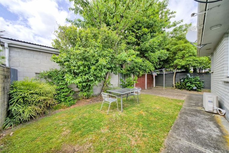 Photo of property in 1/8 Derwent Lee Grove, Epuni, Lower Hutt, 5011