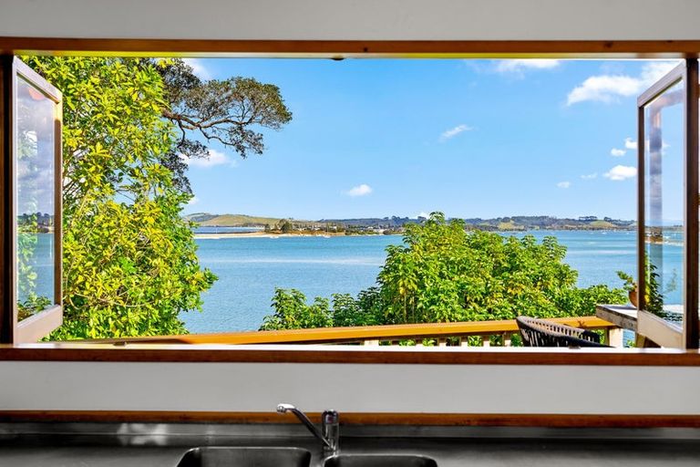 Photo of property in 417 Leigh Road, Whangateau, 0985