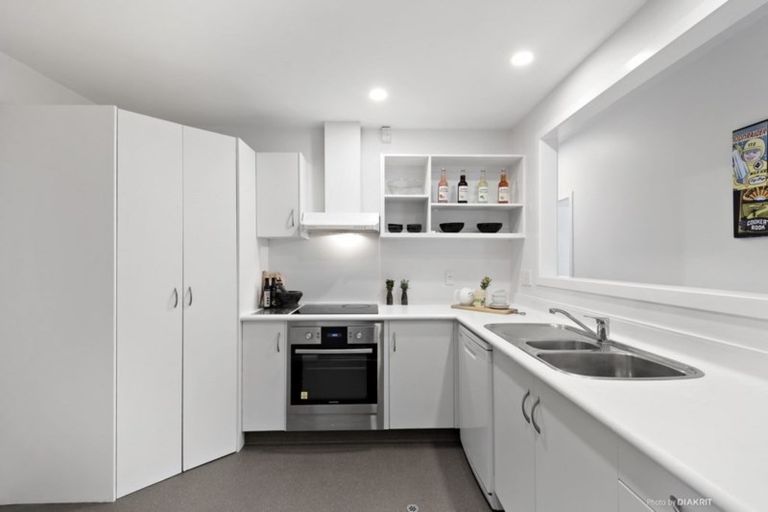 Photo of property in Embassy Court, 1/84 Boulcott Street, Wellington Central, Wellington, 6011