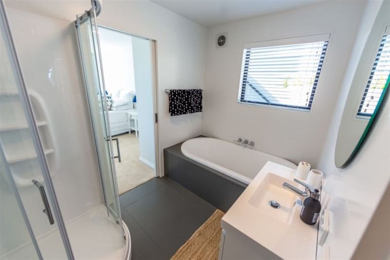 Photo of property in 15 Delhi Place, Cashmere, Christchurch, 8022