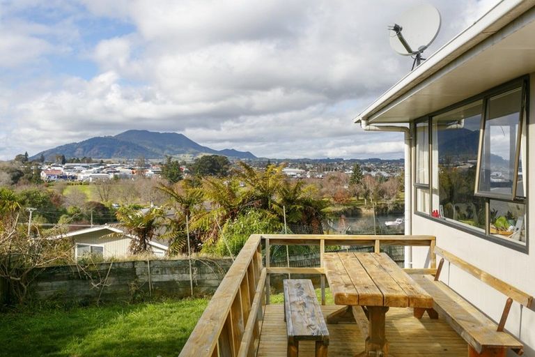 Photo of property in 2/20 Pitiroi Street, Nukuhau, Taupo, 3330