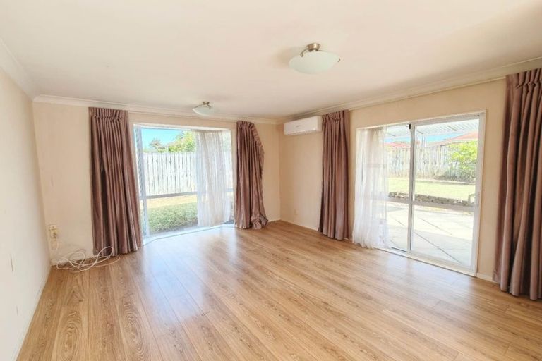 Photo of property in 19a Martin Jugum Lane, Ranui, Auckland, 0612