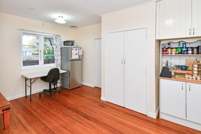 Photo of property in 1/57 Grove Road, Papakura, 2110