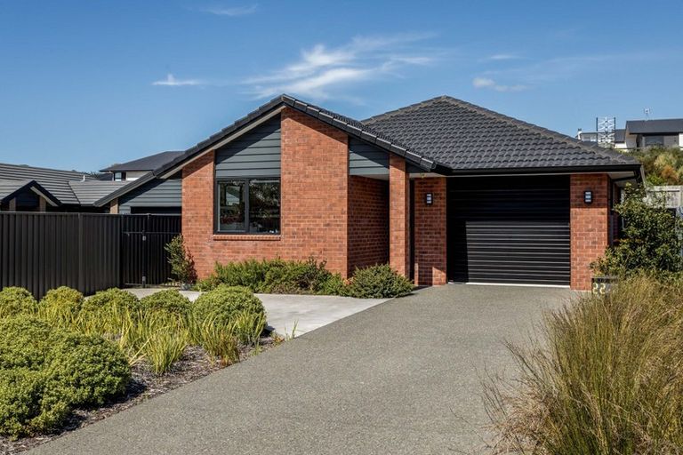 Photo of property in 22 Bridle Way, Omokoroa, 3114