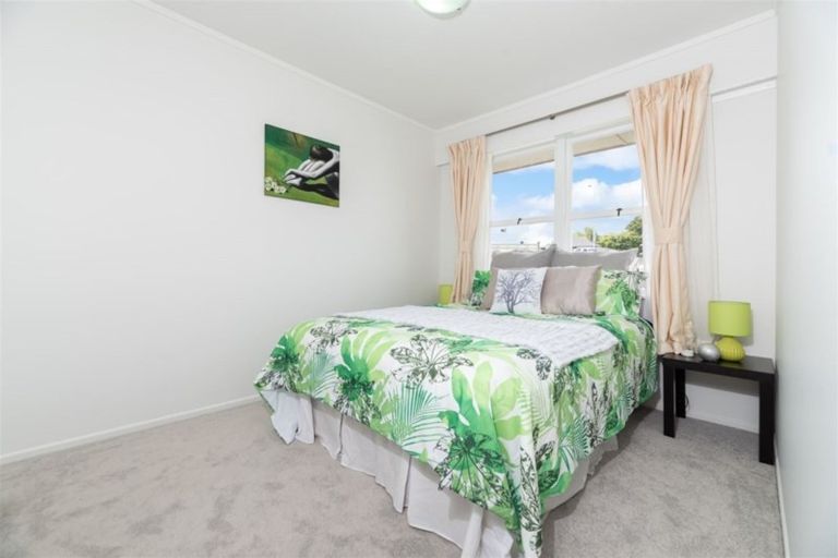 Photo of property in 3/261 Blockhouse Road, Avondale, Auckland, 0600