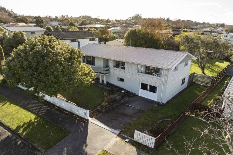 Photo of property in 11 Pirinoa Street, Feilding, 4702