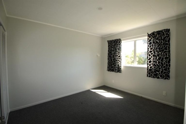 Photo of property in 127 Clovelly Road, Bucklands Beach, Auckland, 2012