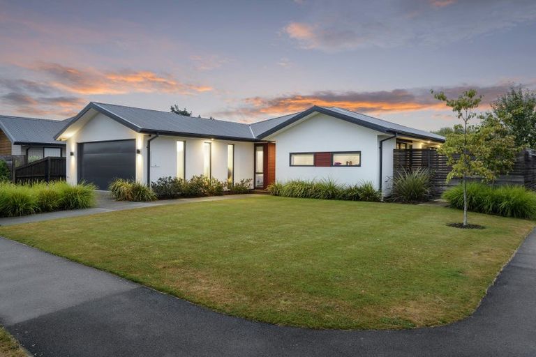 Photo of property in 49 Euphrasie Drive, Aidanfield, Christchurch, 8025