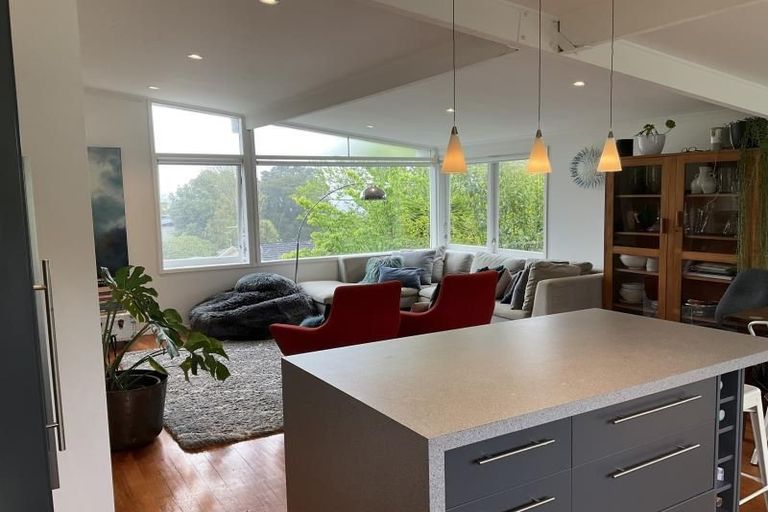 Photo of property in 23 Blakeborough Drive, Forrest Hill, Auckland, 0620